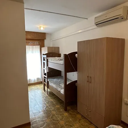 Διαμέρισμα Simma *